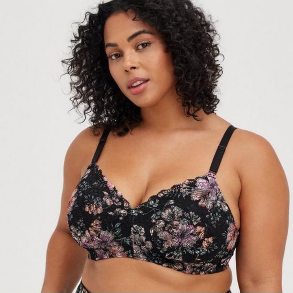 Torrid Wire-Free Lightly Lined Printed Lace 360° Back Smoothing Bra 44C